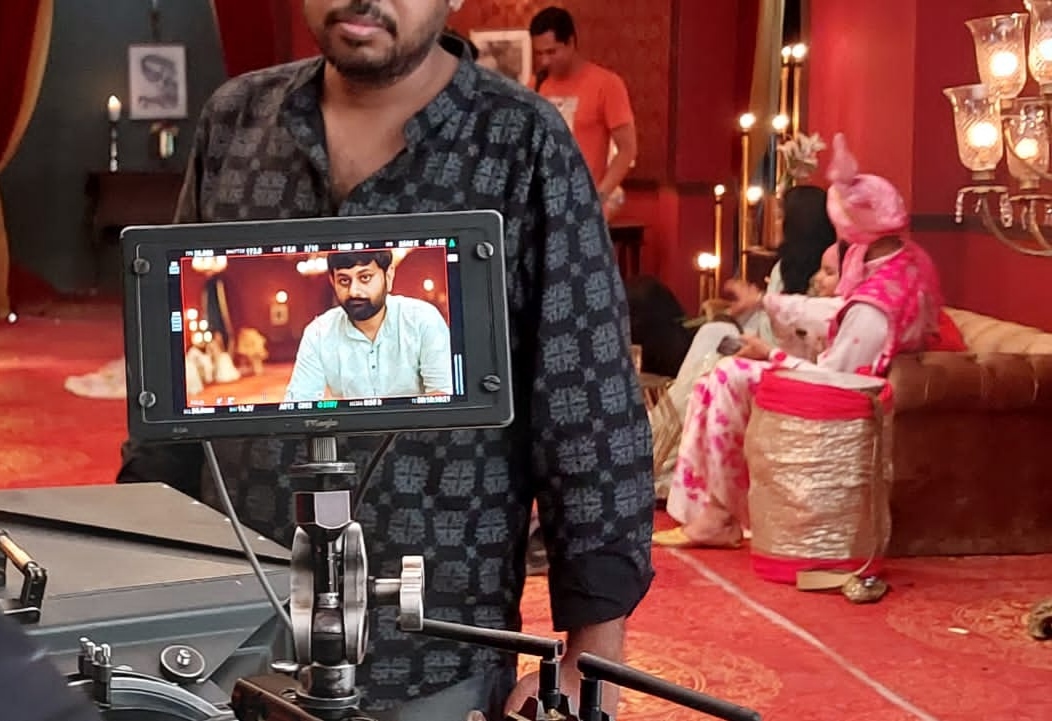 Commercial film set monitoring